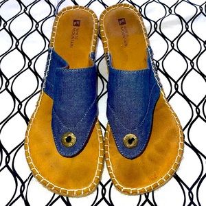 🍃(62)White Mountain Denim Sandals/Flip flops Size 10M